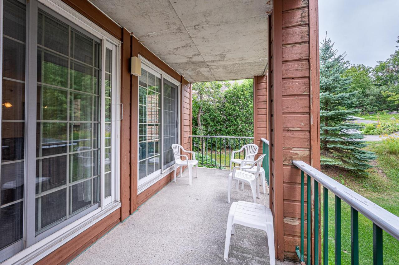 Le Domaine Chambre d'hôtel à Saint-Sauveur-des-Monts Exterior foto