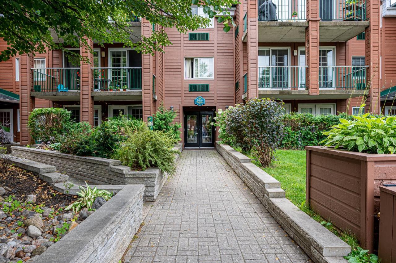Le Domaine Chambre d'hôtel à Saint-Sauveur-des-Monts Exterior foto