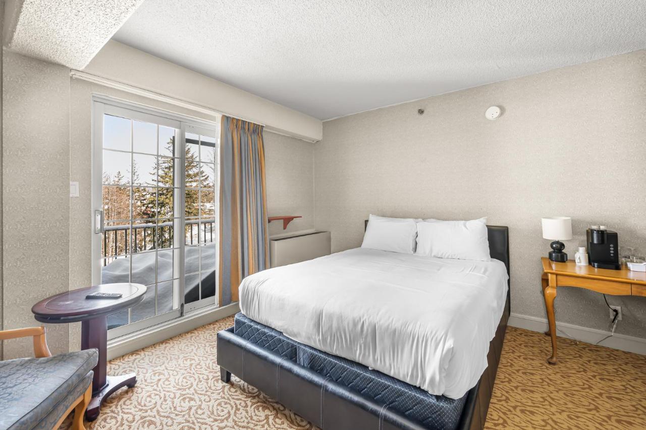 Le Domaine Chambre d'hôtel à Saint-Sauveur-des-Monts Exterior foto