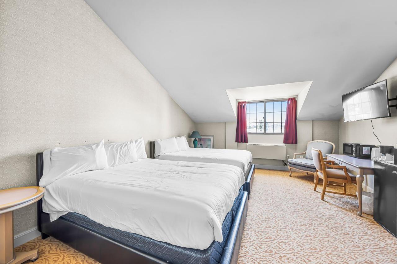 Le Domaine Chambre d'hôtel à Saint-Sauveur-des-Monts Exterior foto